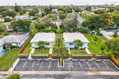 115 NW 8th Avenue 1