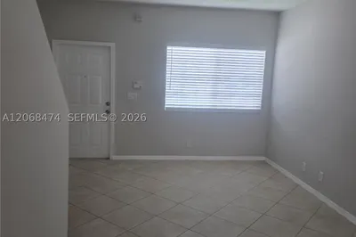 4730 Lago Vista Dr 1
