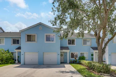 Spacious townhome