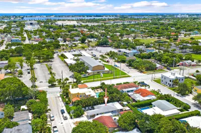 904 Ortega Road 1