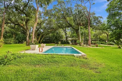 1549 SW 30th Place 1
