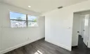 685 SE Park Dr Photo