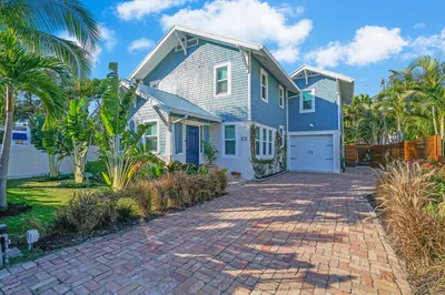313 Wildermere Road 1