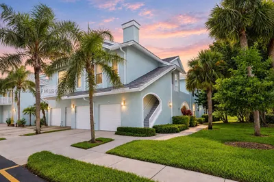 909 Mainsail Cir #909 1
