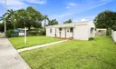 790 E 6th Pl Photo