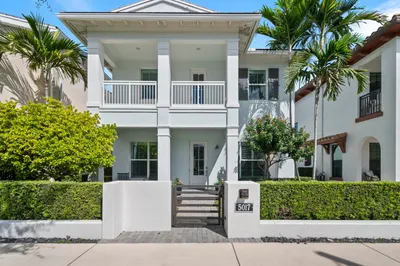5017 Grandiflora Road 1