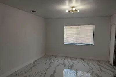 160 SE 15th Avenue #Unit B 1