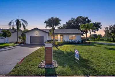 10424 NW 70th Court 1