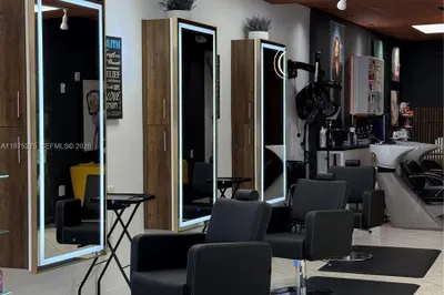 3 Stations