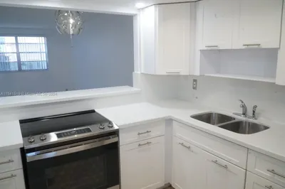 1333 E Hallandale Beach Blvd #122 1