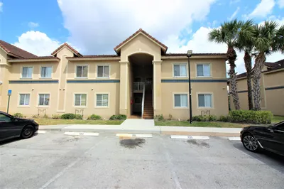 1145 GOLDEN LAKES Boulevard #716 1