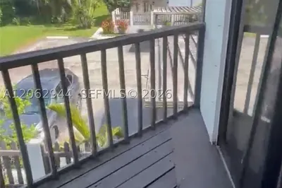 2429 Lena Ln 1