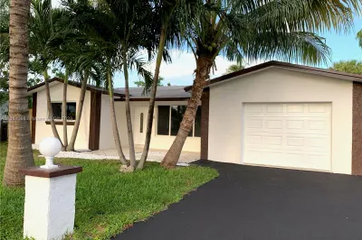 814 NW 9th Ave 1