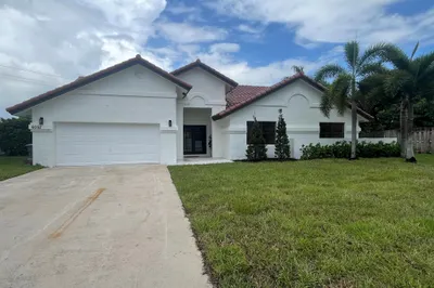 6052 Sunberry Circle 1