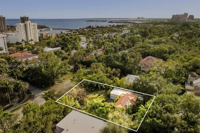 0-1645 S Bayshore Dr 1
