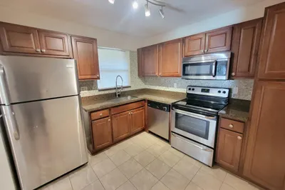 2539 NW 49 Terrace #703 1