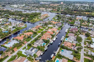 2442 Bay Circle 1