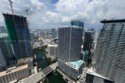 465 Brickell Ave #5304 1