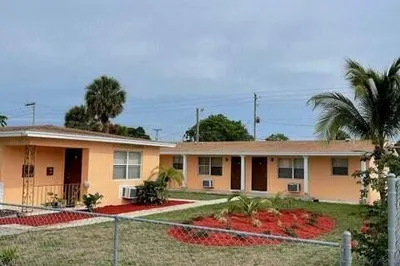 1564 W 28th Street #B 1
