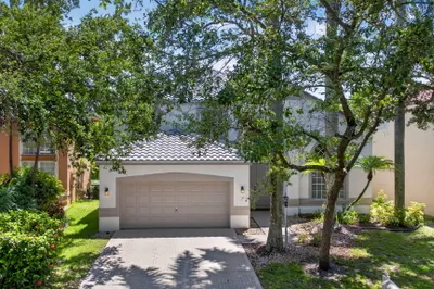 6702 NW 80th Manor 1
