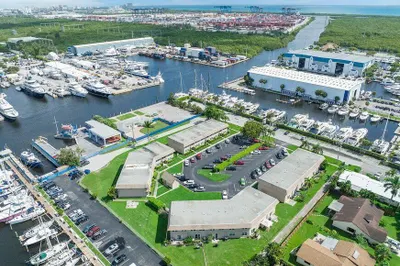 329 Gulfstream Road 1