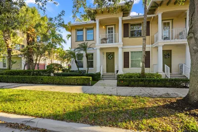 4301 Parkside Drive 1
