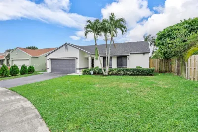 10282 NW 32nd St 1