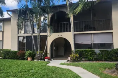 433 Pine Glen Lane #A2 1
