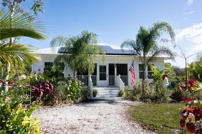 3121 Old Edwards Road 1