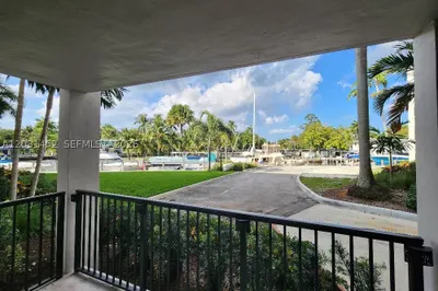1301 River Reach Dr #106 1