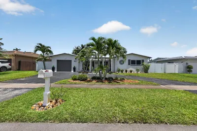311 NW 93rd Terrace 1