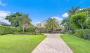 20 Yacht Club Place Photo