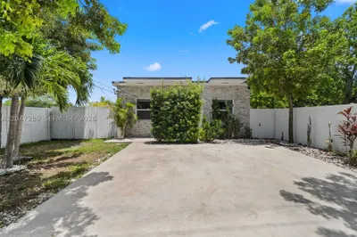 5629 NW 31st Ave 1