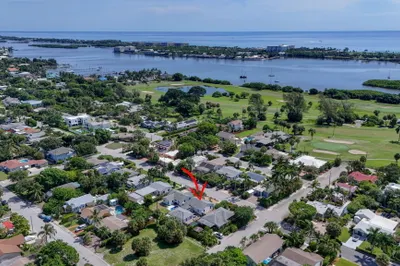 1305 N Palmway 1