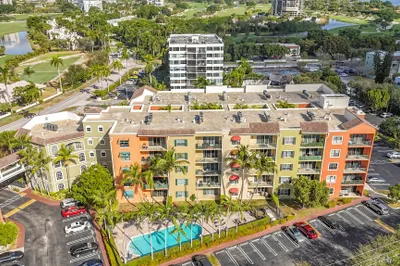 1650 Presidential Way #404 1