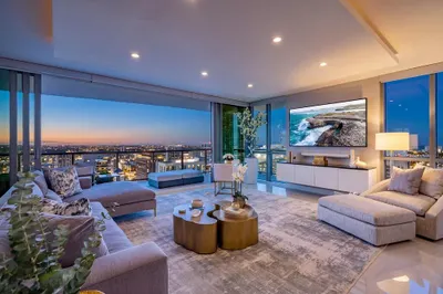 100 E Las Olas Boulevard #3501 1