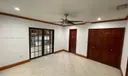 42 E 58th St Photo