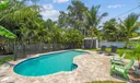 5 E Riverside Drive Photo