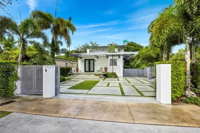 101 SW 21st Rd 1