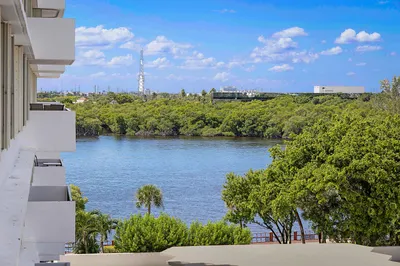 2121 N Ocean Boulevard #602W 1
