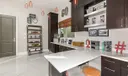 1050 SE Faulkner Ter Terrace Photo