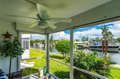 455 Paradise Isle Blvd #106 1
