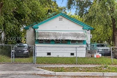 5830 NW 5th Ave 1