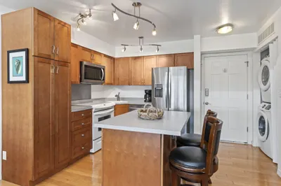 2400 S Ocean Drive #5428 1
