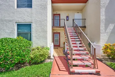9 Willowbrook Lane #107 1