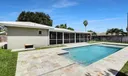 800 SW 12th Avenue Photo