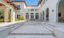 296 Ocean Blvd Photo