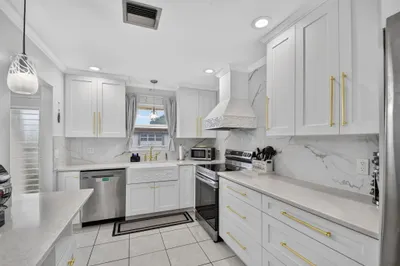 5780 Fernley Drive W #109 1