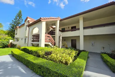 9060 SW 125th Ave #C202 1