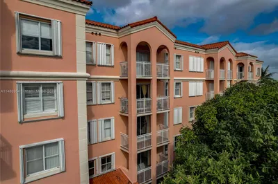 1 Alhambra Cir #504 1